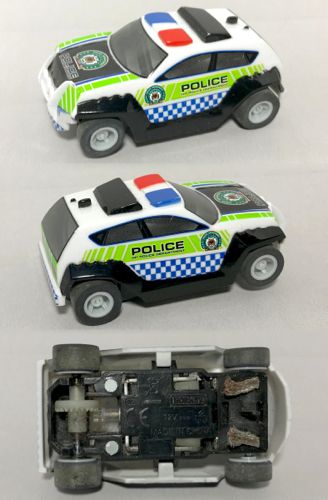 Micro scalextric 2025 police patrol